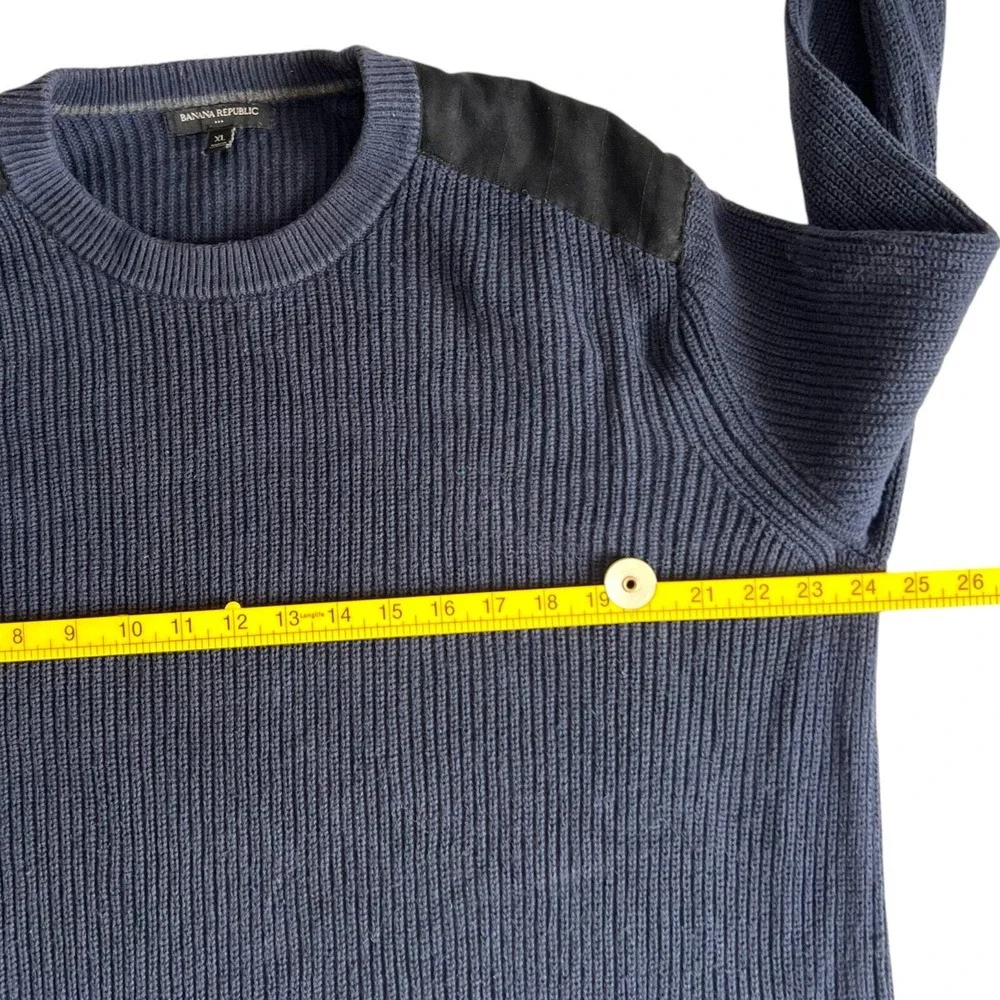 Banana Republic Mens XL Navy Blue Ribbed Cotton Sweater Suede Shoulder Patch